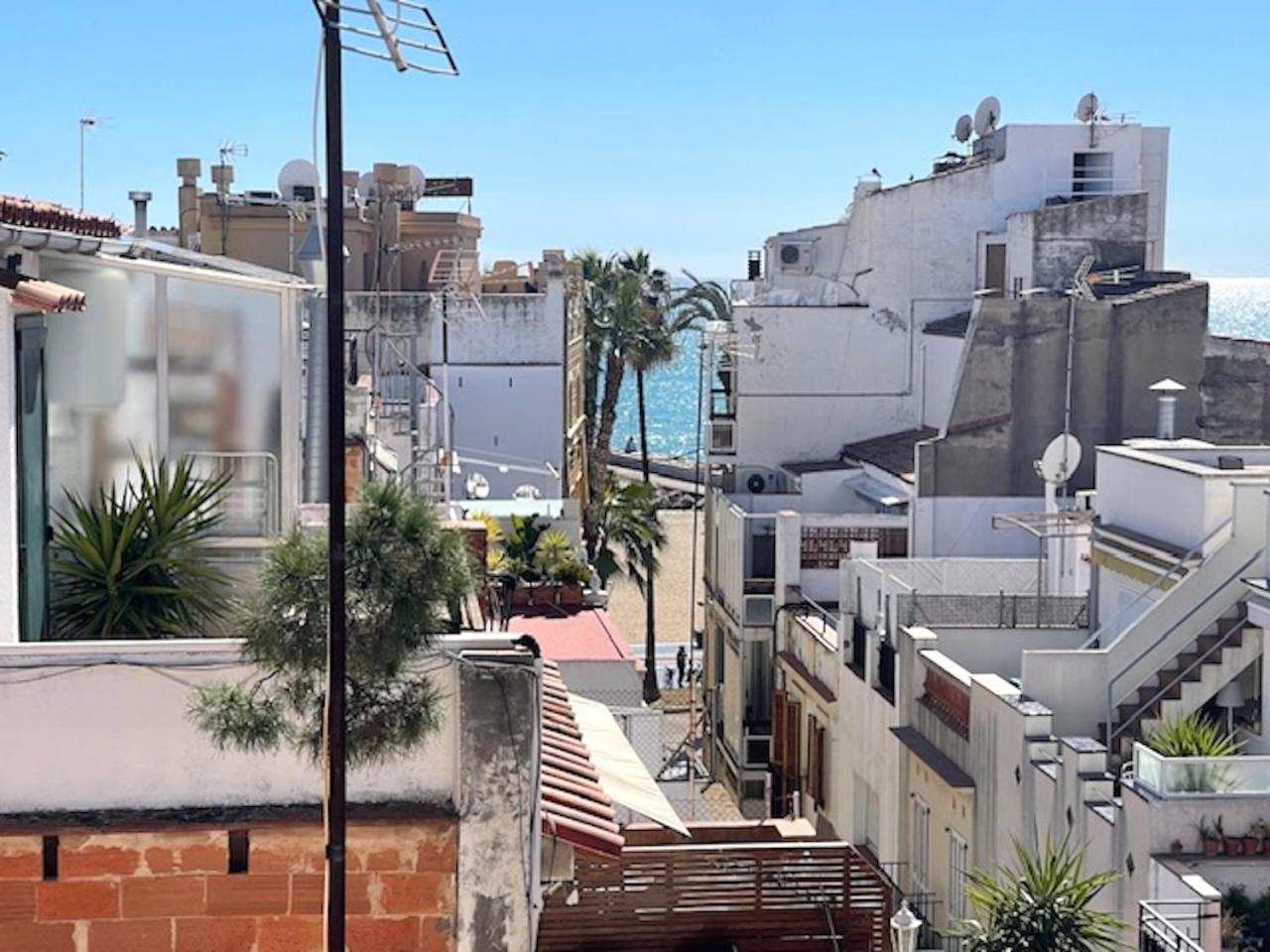 Unique Studio Apartment With Amazing Terrace Sitges Centre Beach Dış mekan fotoğraf