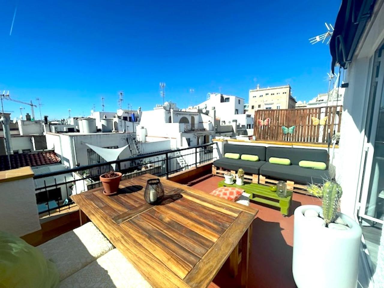 Unique Studio Apartment With Amazing Terrace Sitges Centre Beach Dış mekan fotoğraf