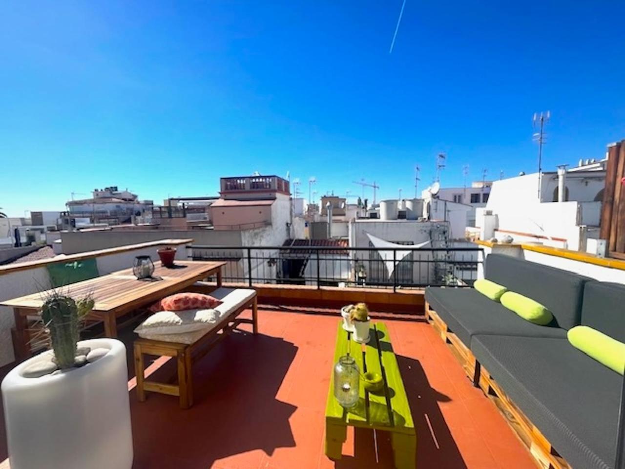 Unique Studio Apartment With Amazing Terrace Sitges Centre Beach Dış mekan fotoğraf