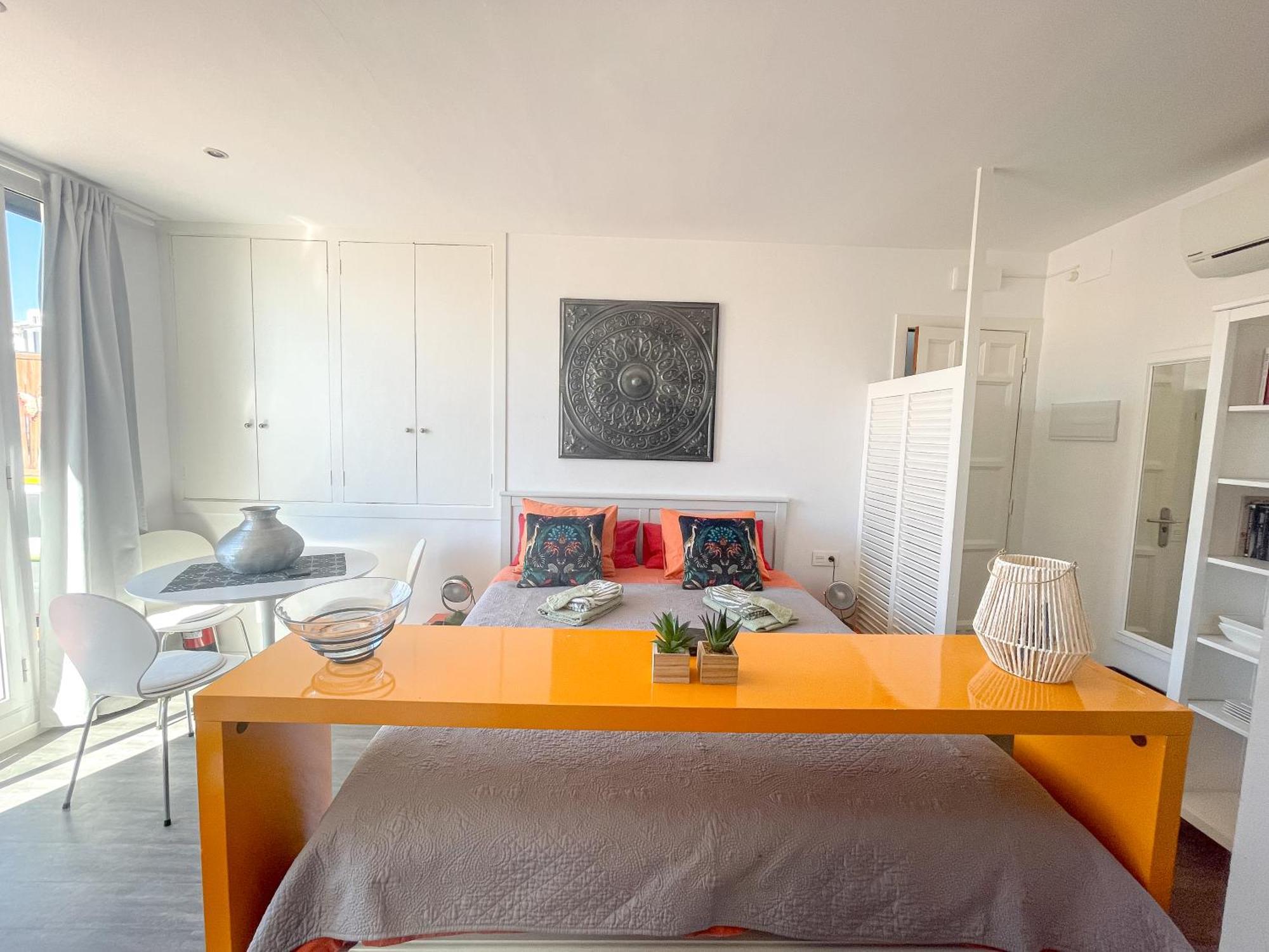 Unique Studio Apartment With Amazing Terrace Sitges Centre Beach Dış mekan fotoğraf